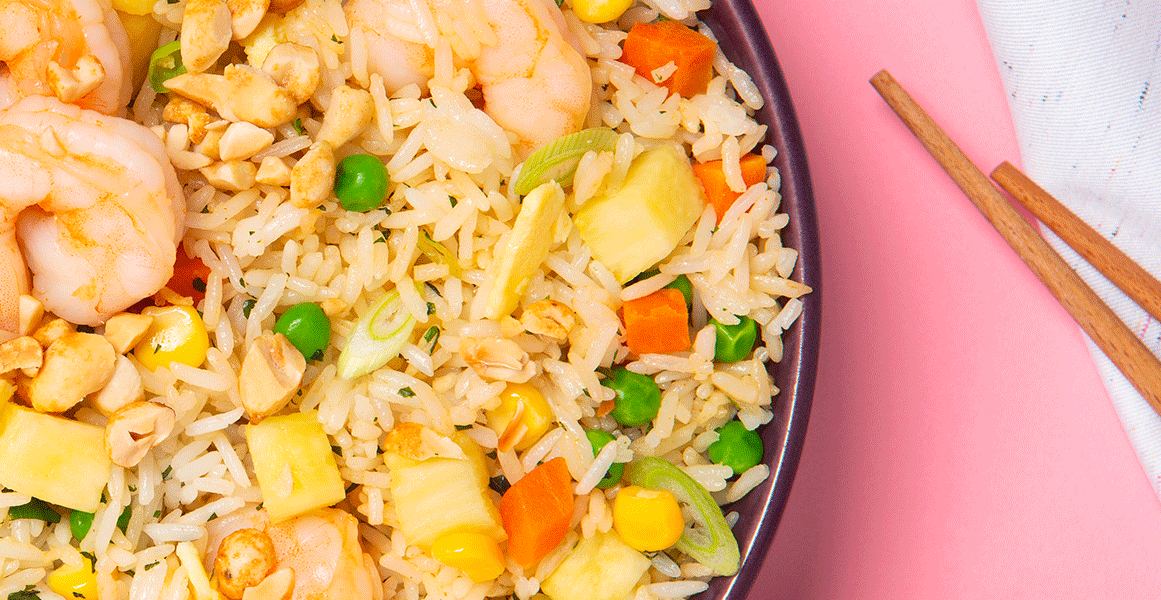 Shrimp Fried Rice with Pineapple and Egg