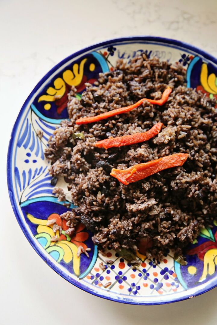 Black Beans and White rice Arroz Congri