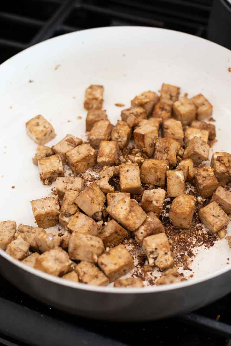 sauteeing marinated tofu