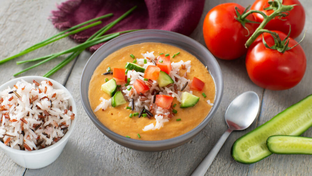 Fresh-tomato-and-cucumber-gazpacho-with-wild-rice-and-jasmine-rice