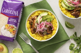 Mojo chicken and yellow rice bowl