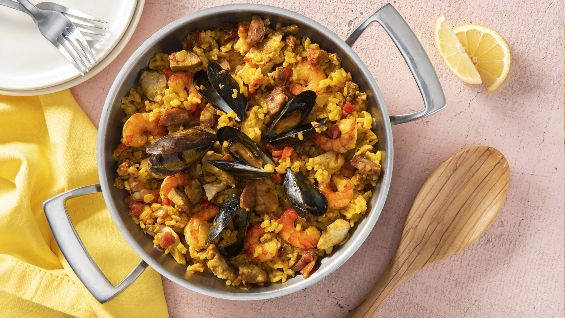 Paella de mariscos Tex-Mex