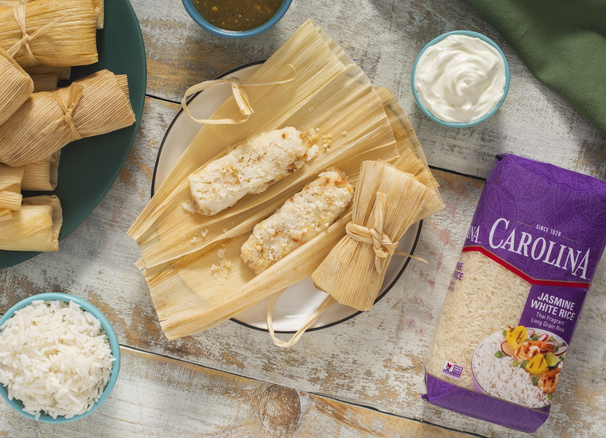 Tamales de arroz con chorizo