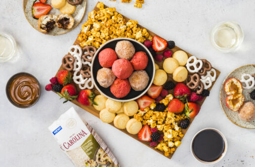 dessert-board-with-sweet-arancini