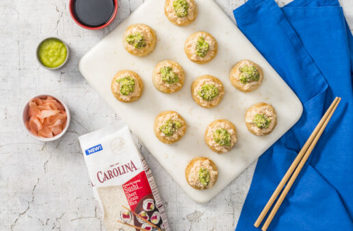 spicy-crab-and-avocado-crispy-rice-cakes-made-with-sushi-rice